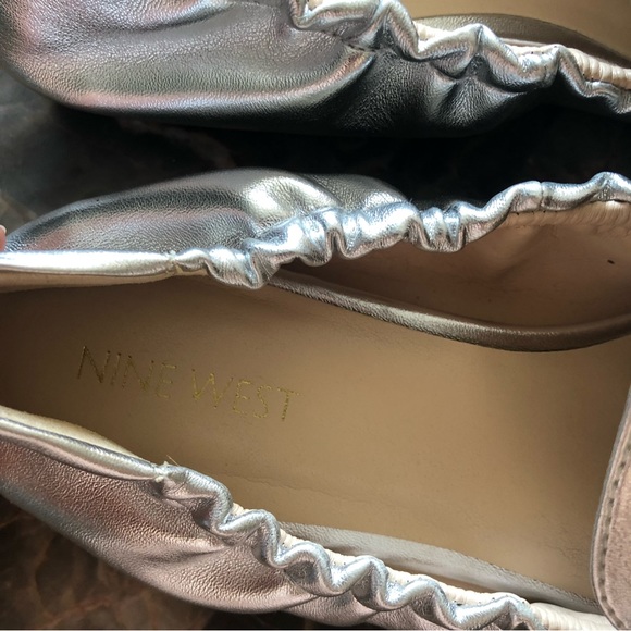 Nine West Metallic Silver Flats Slip-on Shoes NWOT - Picture 7 of 8